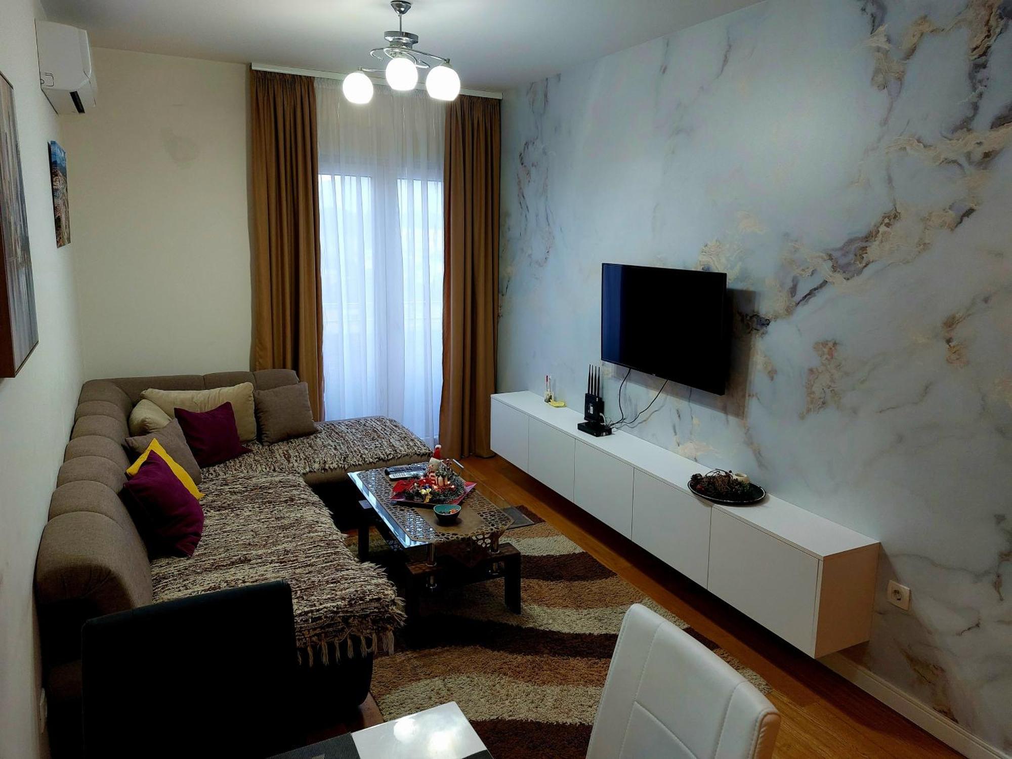New York - Central Point Podgorica Exterior photo